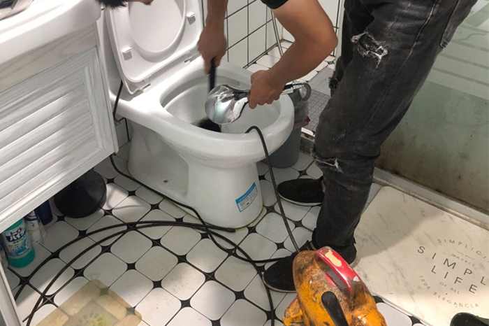 玛纳斯疏通下水道